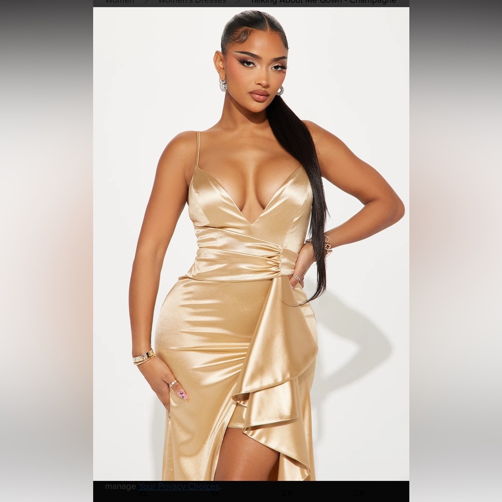 NWT FASHION NOVA Talking About Me GOWN